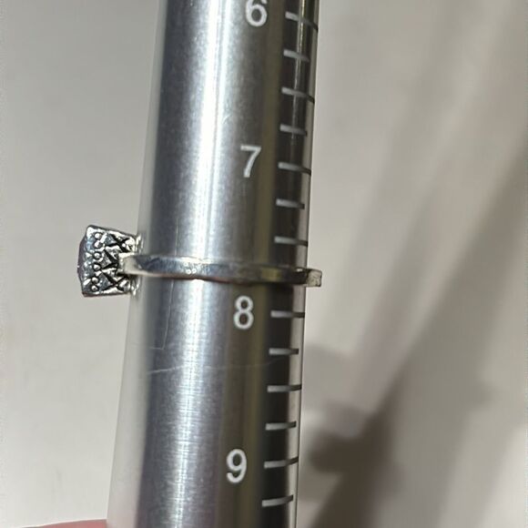 Women’s Silver Tone Raised and etched setting Pink Square Cut Fashion ring - Picture 4 of 6